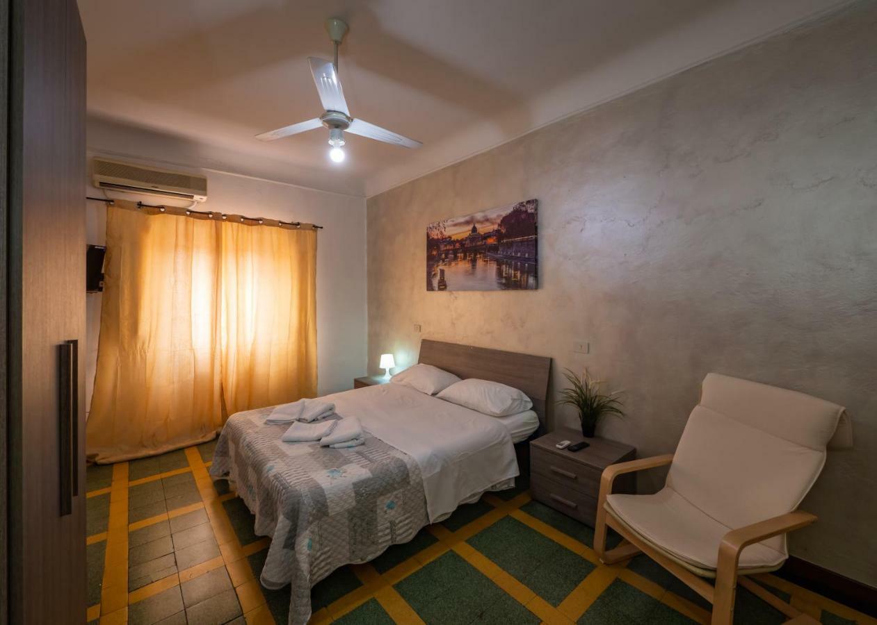 Bed and Breakfast Principe Amedeo Roma Exterior foto