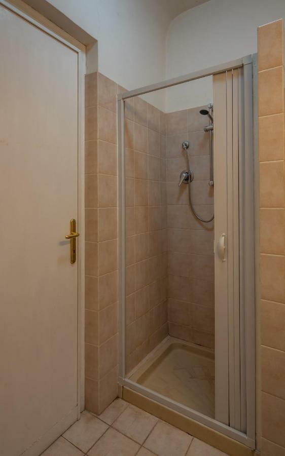 Bed and Breakfast Principe Amedeo Roma Exterior foto